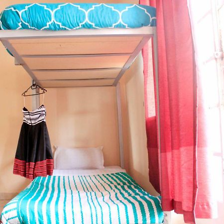 Hostel Urban Backpackers Johannesburg Exterior foto