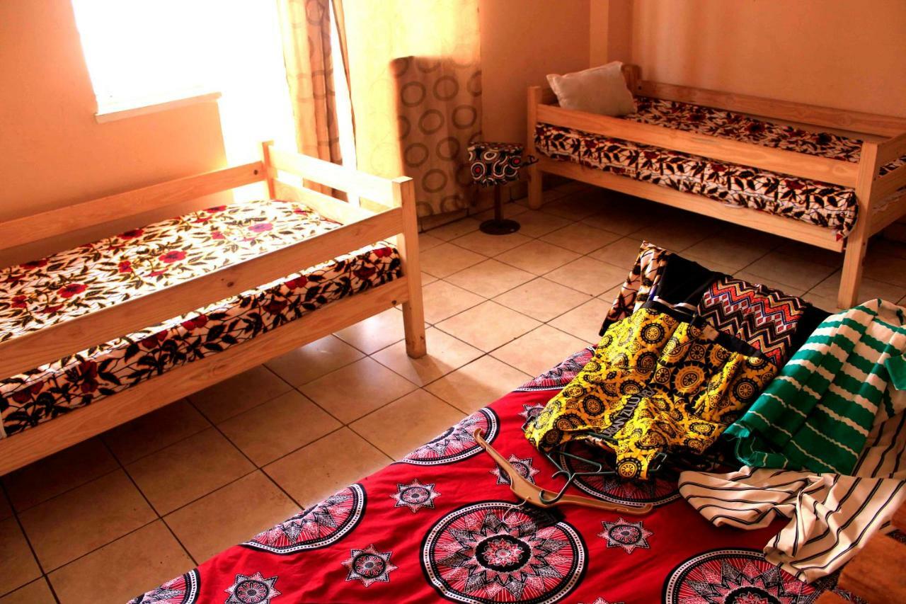 Hostel Urban Backpackers Johannesburg Exterior foto