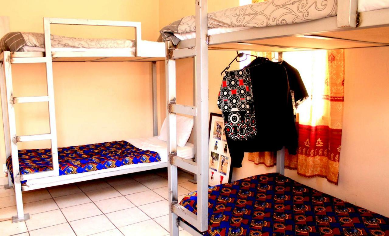 Hostel Urban Backpackers Johannesburg Exterior foto