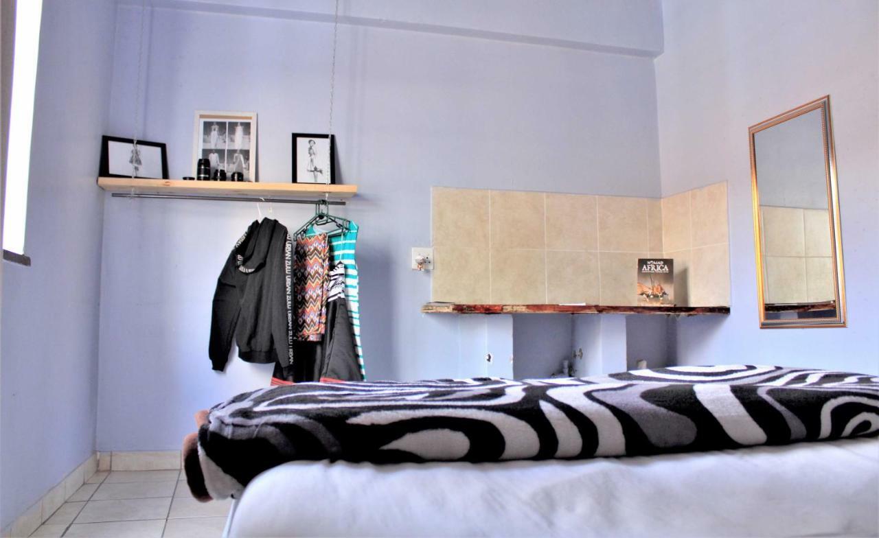 Hostel Urban Backpackers Johannesburg Exterior foto