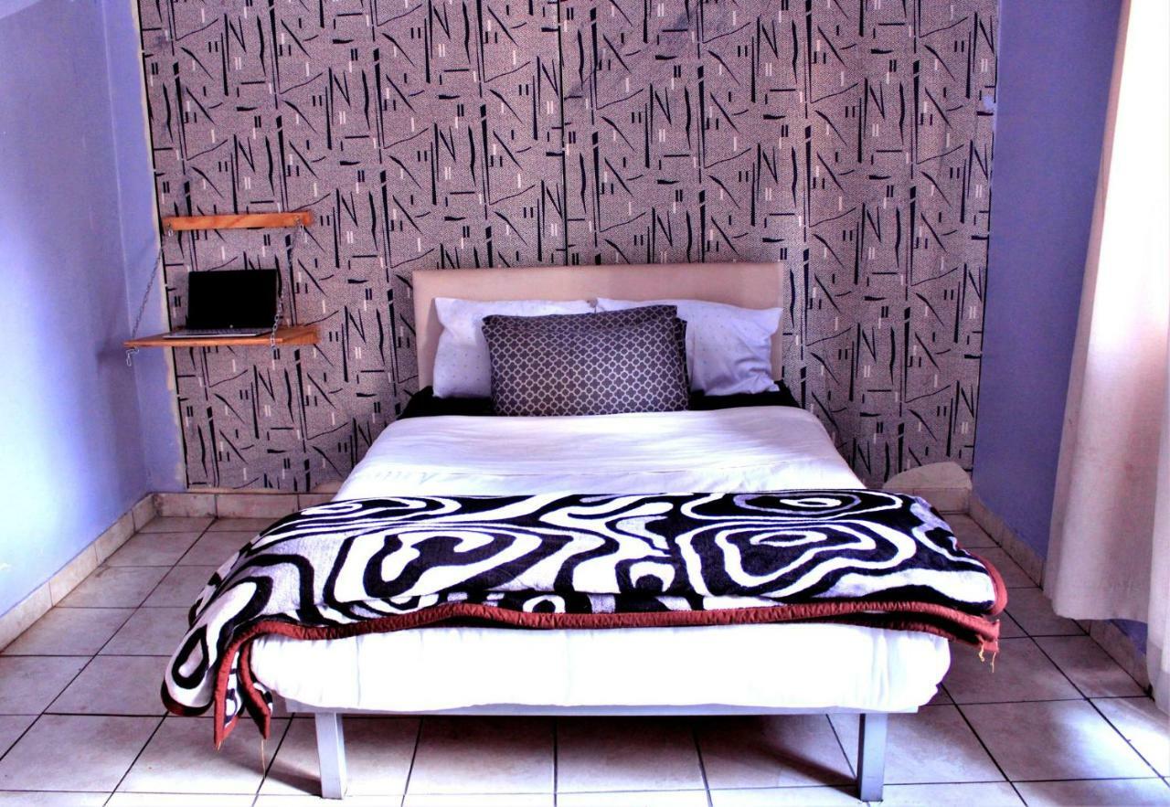 Hostel Urban Backpackers Johannesburg Exterior foto